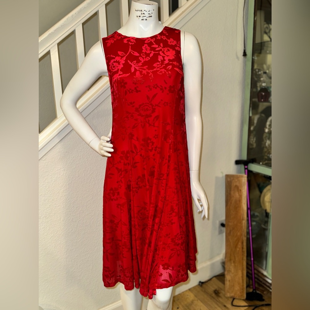 Torrid size 1 red with velvet design dress NWT